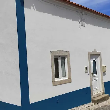 Casa 40th-music Wood House 4* Obidos