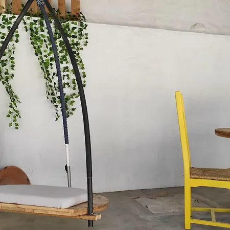 Casa 40th-music Wood House 4*