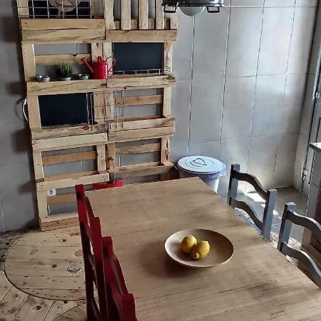 Pensjonat Casa 40th-music Wood House