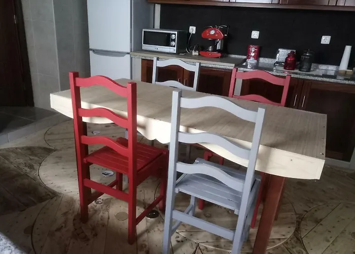 Гостевой дом Casa 40th-music Wood House 4*