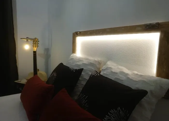 Casa 40th-music Wood House Гостевой дом